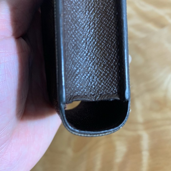 Louis Vuitton Cigarette Case - Picture 6 of 16